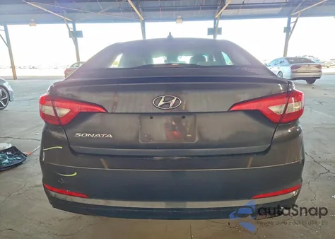 2015 Hyundai Sonata Se z USA, uszkodzony, nr VIN 5NPE24AF2FH199784